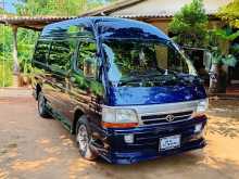 Toyota Dolphin 1989 Van