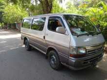 Toyota Dolphin 1990 Van