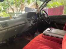 Toyota Dolphin 1990 Van