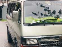 Toyota Dolphin 1991 Van