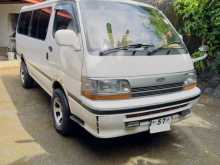 Toyota Dolphin 1991 Van