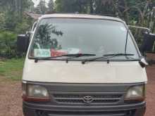 Toyota Dolphin 1991 Van