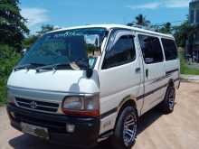 Toyota Dolphin 1991 Van