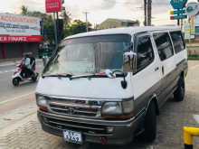 Toyota Dolphin 1991 Van