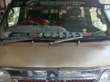 Toyota Dolphin LH 119 1992 Van
