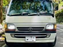 Toyota Dolphin 1992 Van