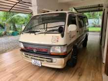 Toyota DOLPHIN 1992 Van