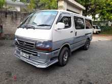 Toyota Dolphin 1992 Van