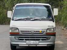 Toyota Dolphin 1992 Van