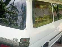 https://riyasewana.com/uploads/toyota-dolphin-1992-2320195212362.jpg