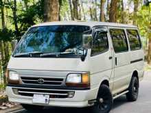 Toyota Dolphin 1992 Van