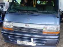 Toyota Dolphin 1992 Van