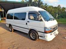 Toyota Dolphin 1992 Van