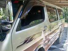 Toyota Dolphin LH119 1992 Van