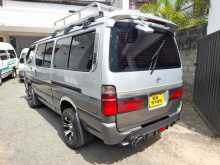 https://riyasewana.com/uploads/toyota-dolphin-1993-110123212032.jpg