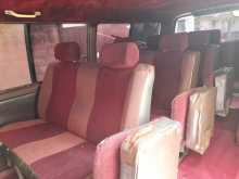 https://riyasewana.com/uploads/toyota-dolphin-1993-110123212334.jpg