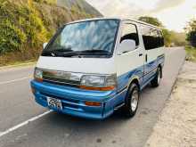 Toyota Dolphin 1993 Van