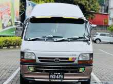 Toyota Dolphin 1993 Van