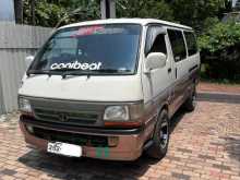 Toyota Dolphin 1993 Van