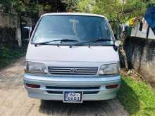 Toyota Dolphin 1993 Van