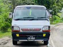Toyota Dolphin 1994 Van