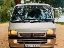 Toyota Dolphin 1994 Van