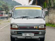 Toyota Dolphin 1994 Van