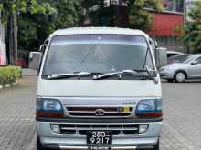 Toyota Dolphin 1994 Van