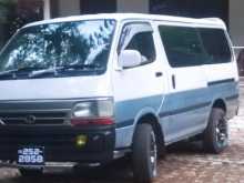 Toyota Dolphin 1994 Van