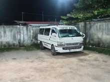 Toyota Dolphin 1994 Van