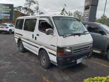 Toyota Dolphin 1994 Van