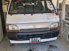 Toyota Dolphin 1994 Van
