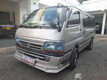 Toyota Dolphin 1994 Van