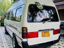 https://riyasewana.com/uploads/toyota-dolphin-1994-920144212343.jpg