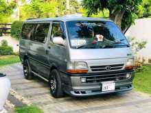 Toyota Dolphin 1995 Van