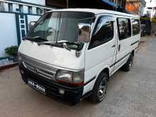 Toyota Dolphin 1995 Van