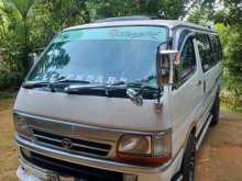 Toyota Dolphin 1995 Van