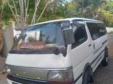 Toyota Dolphin 1995 Van