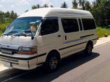 Toyota Dolphin 1996 Van
