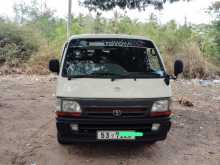 Toyota Dolphin 1996 Van
