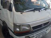 Toyota Dolphin 1997 Van