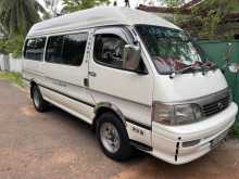 Toyota Dolphin 1997 Van