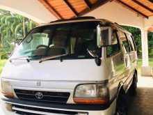 Toyota Dolphin 1997 Van