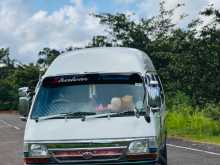 Toyota Dolphin 1998 Van