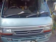 Toyota Dolphin 172 Super Gl 1998 Van