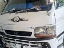 Toyota Dolphin 1998 Van