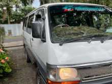 Toyota Dolphin 1998 Van
