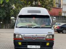 Toyota Dolphin 1998 Van