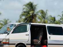 Toyota Dolphin 1999 Van