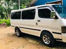 https://riyasewana.com/uploads/toyota-dolphin-2000-1411165012623.jpg